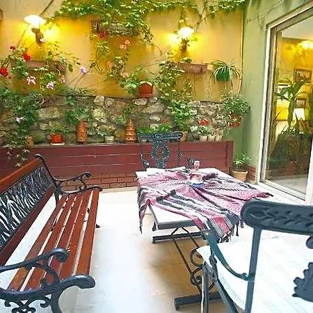 Erguvan