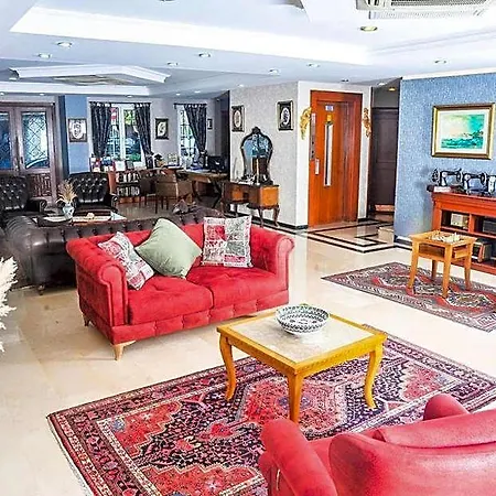 Hotel Erguvan